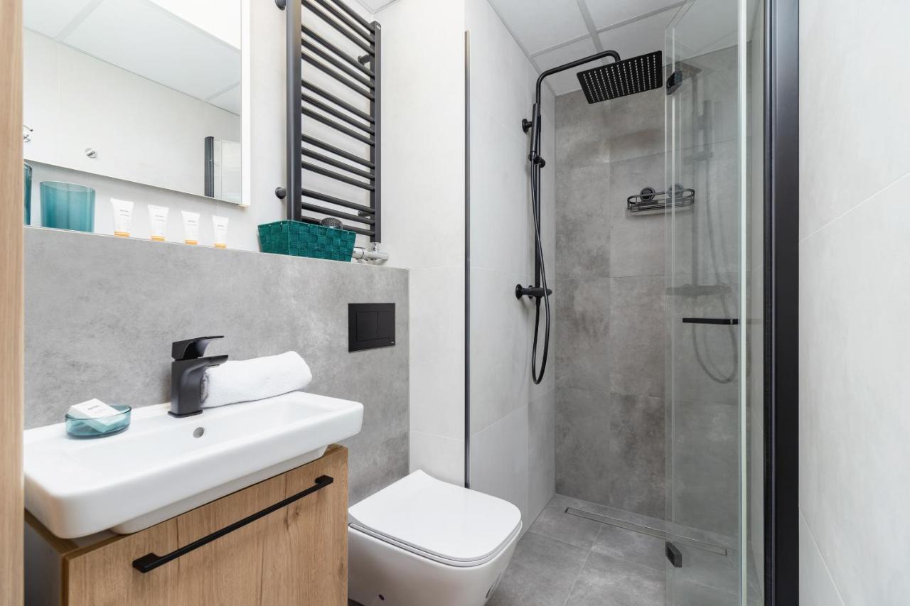 Cozy Studio Apartments Sauna & Ac Krakow By Noclegi Renters Buitenkant foto