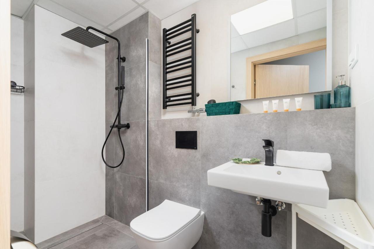 Cozy Studio Apartments Sauna & Ac Krakow By Noclegi Renters Buitenkant foto