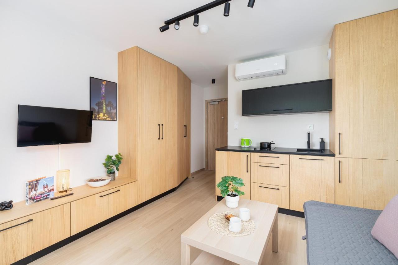 Cozy Studio Apartments Sauna & Ac Krakow By Noclegi Renters Buitenkant foto